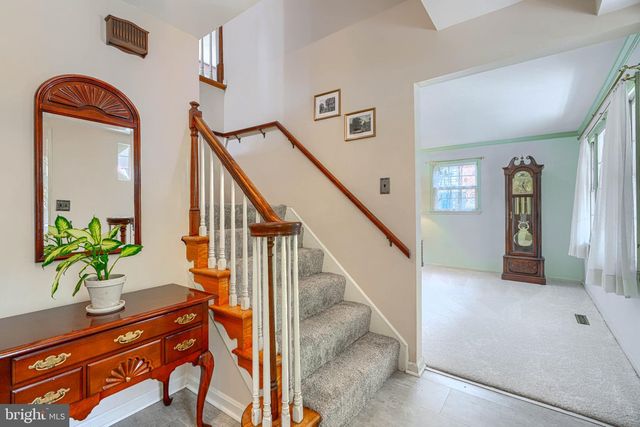 6 FIREOAK CT, Cockeysville, MD 21030
