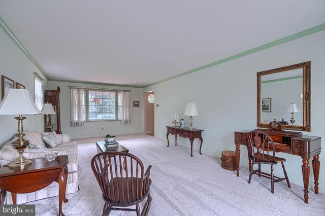 6 FIREOAK CT, Cockeysville, MD 21030