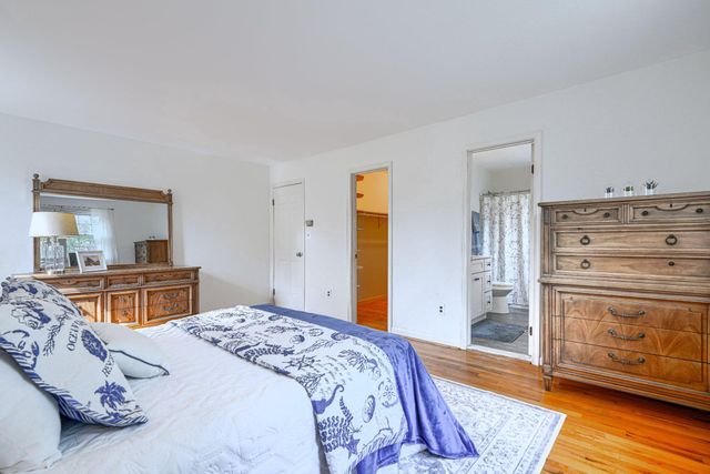 6 FIREOAK CT, Cockeysville, MD 21030