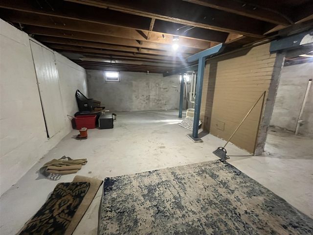 709 Griswold Street, Jackson, MI 49203