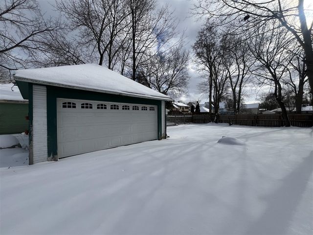 709 Griswold Street, Jackson, MI 49203