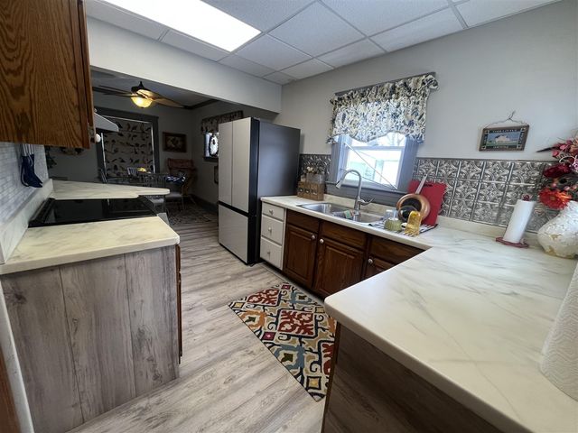 709 Griswold Street, Jackson, MI 49203