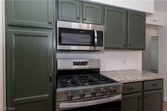 15541 Susan Drive, Brook Park, OH 44142