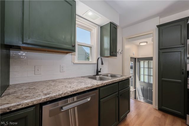 15541 Susan Drive, Brook Park, OH 44142