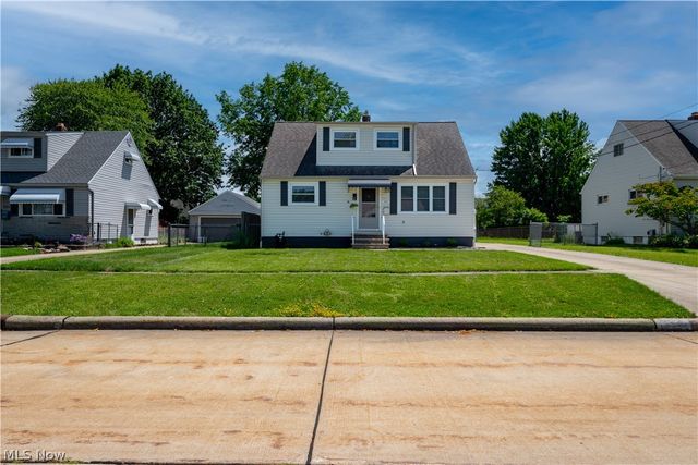 15541 Susan Drive, Brook Park, OH 44142