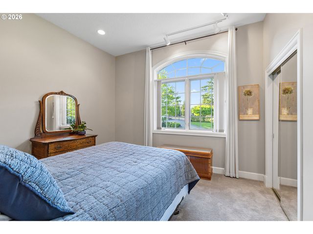 11980 Sw MALLOY Way, Sherwood, OR 97140
