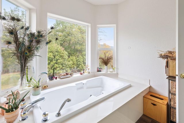 103 Eden Drive, Grants Pass, OR 97526