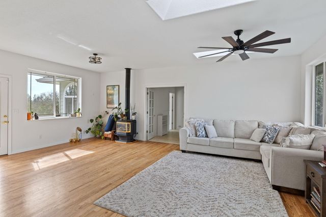 103 Eden Drive, Grants Pass, OR 97526