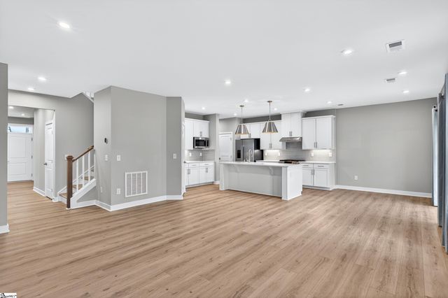 1009 Horse Whisper Run, Landrum, SC 29356