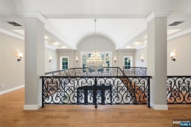 80 Church Street, Alpine, NJ 07620