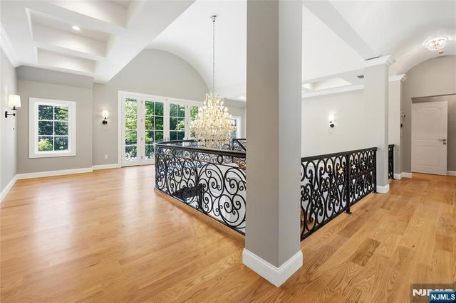 80 Church Street, Alpine, NJ 07620