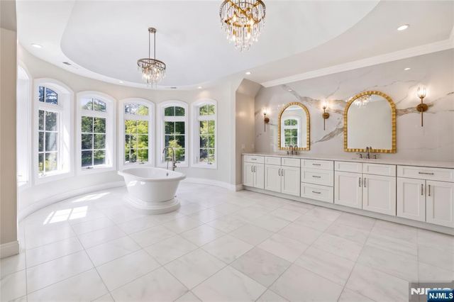 80 Church Street, Alpine, NJ 07620