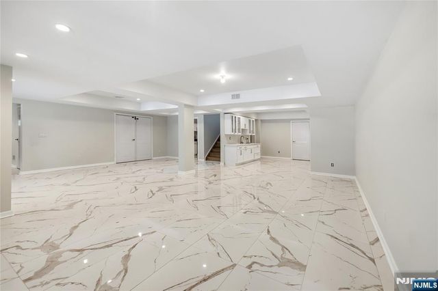 80 Church Street, Alpine, NJ 07620