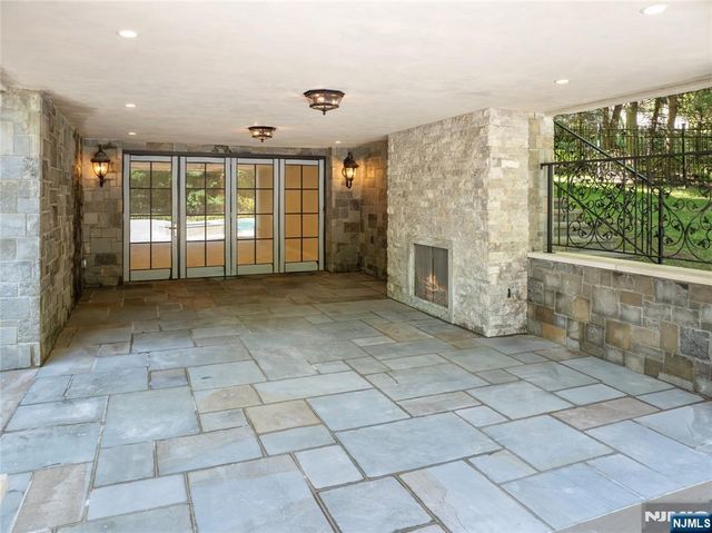 80 Church Street, Alpine, NJ 07620
