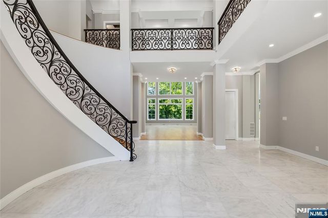 80 Church Street, Alpine, NJ 07620