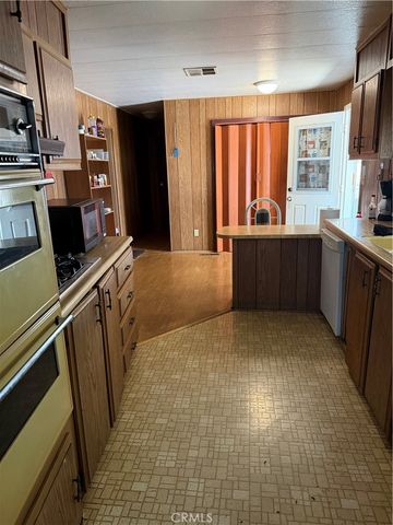 16860 Slover Avenue 61, Fontana, CA 92337