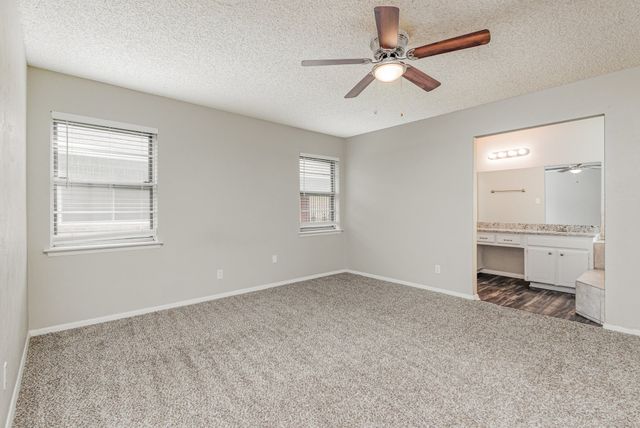 736 Springhill Drive, Hurst, TX 76054