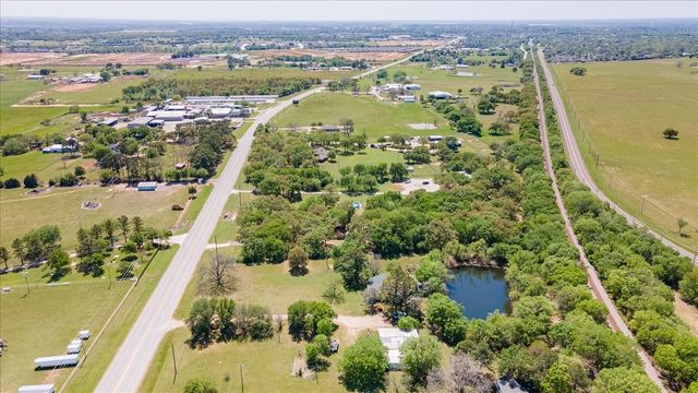 8293 US-377 Highway, Pilot Point, TX 76258