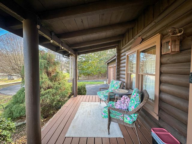 766 Old Flat Lick School Road, Flat Lick, KY 40935