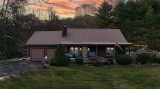 766 Old Flat Lick School Road, Flat Lick, KY 40935