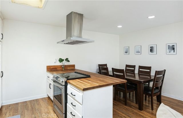 23496 Los Adornos, Aliso Viejo, CA 92656