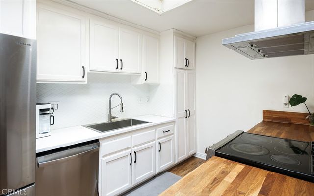 23496 Los Adornos, Aliso Viejo, CA 92656