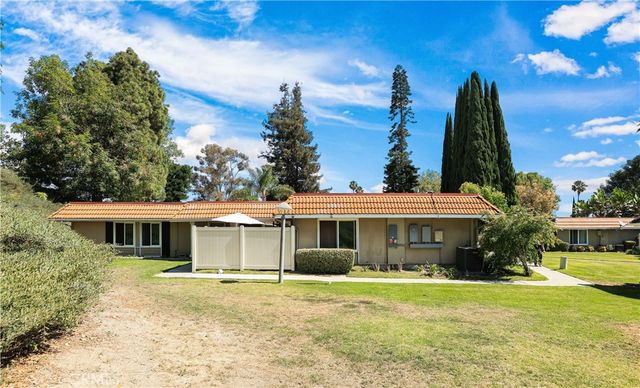 23496 Los Adornos, Aliso Viejo, CA 92656