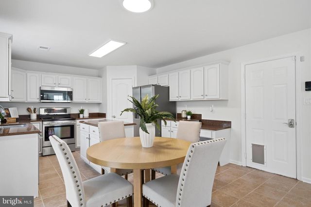 11432 WESTMONT CT, Waldorf, MD 20602