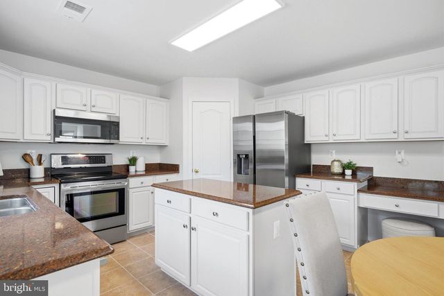 11432 WESTMONT CT, Waldorf, MD 20602