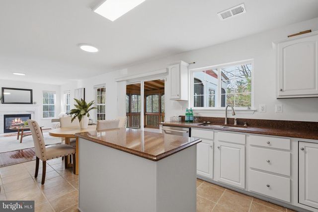 11432 WESTMONT CT, Waldorf, MD 20602