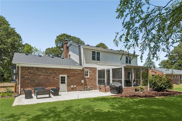 3409 Freemason DR, Portsmouth, VA 23703