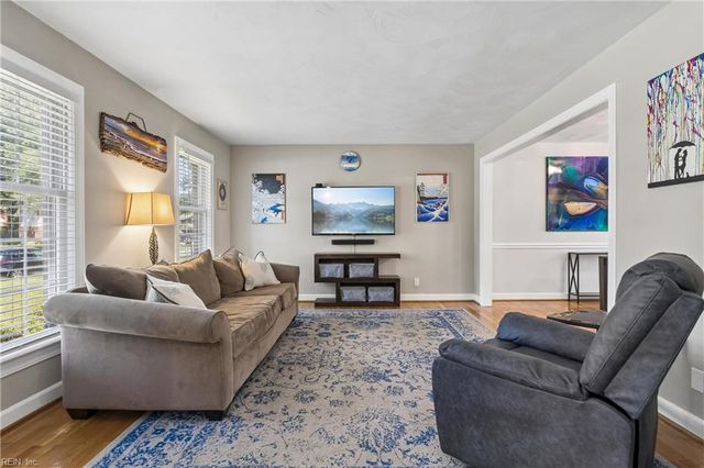 3409 Freemason DR, Portsmouth, VA 23703