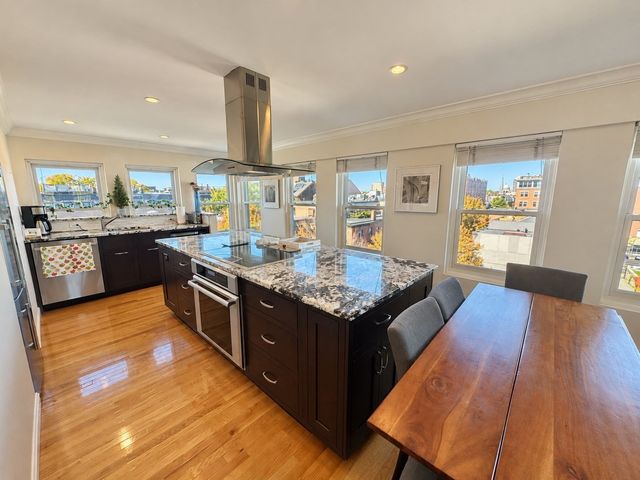 30 East Concord St 21, Boston, MA 02118