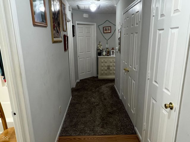 3821 Gray Pond Court, Indianapolis, IN 46237