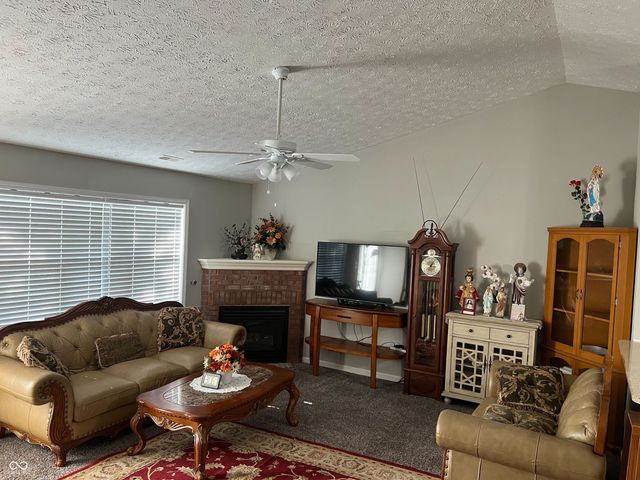 3821 Gray Pond Court, Indianapolis, IN 46237