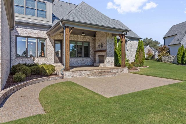 680 MAGNOLIA LN, Collierville, TN 38017