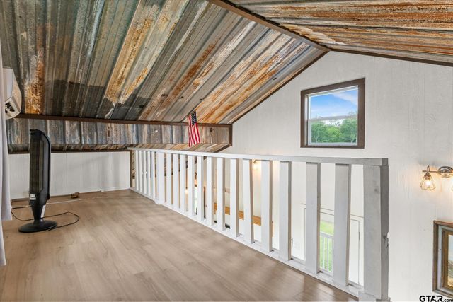 1083 VZ County Road 1319, Grand Saline, TX 75140