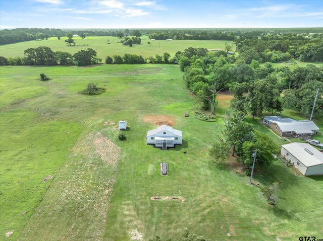 1083 VZ County Road 1319, Grand Saline, TX 75140