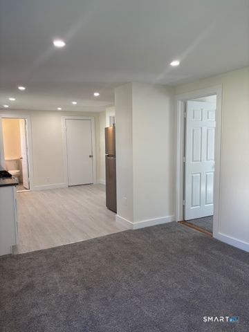70 Dyke Lane, Stamford, CT 06902