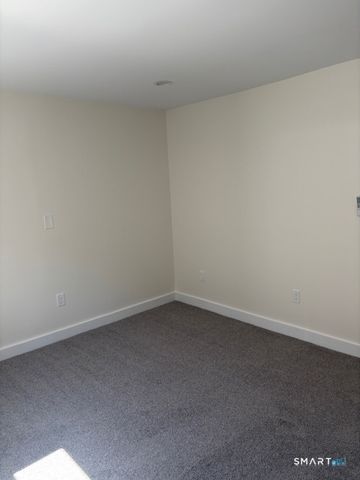70 Dyke Lane, Stamford, CT 06902