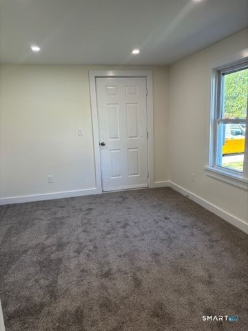 70 Dyke Lane, Stamford, CT 06902