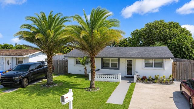 3010 N 73rd Ave, Hollywood, FL 33024