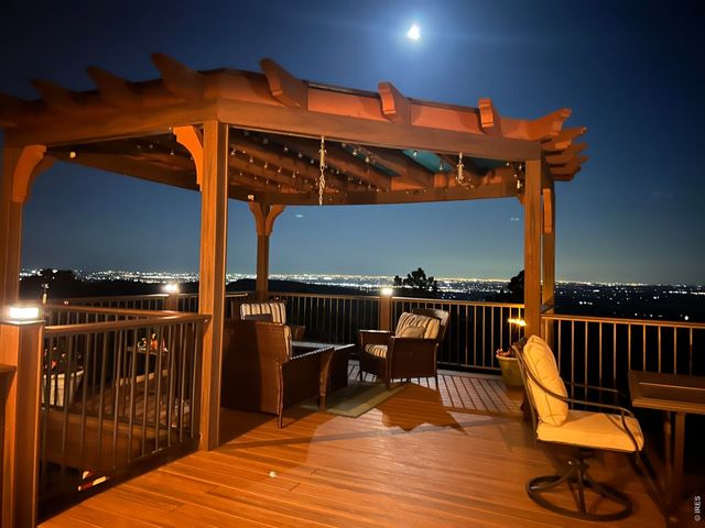 15757 Mossrock Ct, Longmont, CO 80503