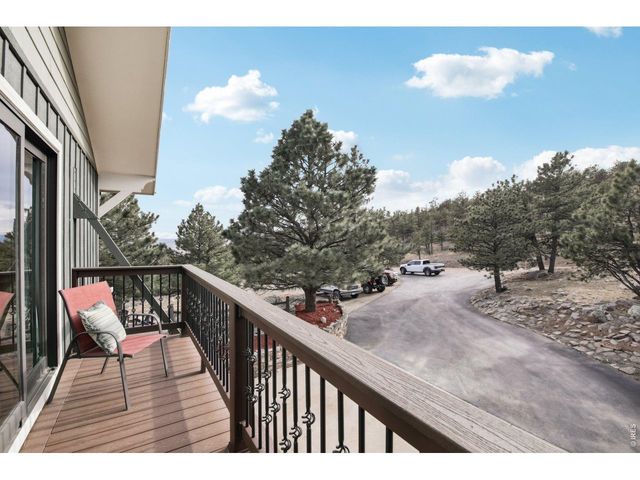 15757 Mossrock Ct, Longmont, CO 80503