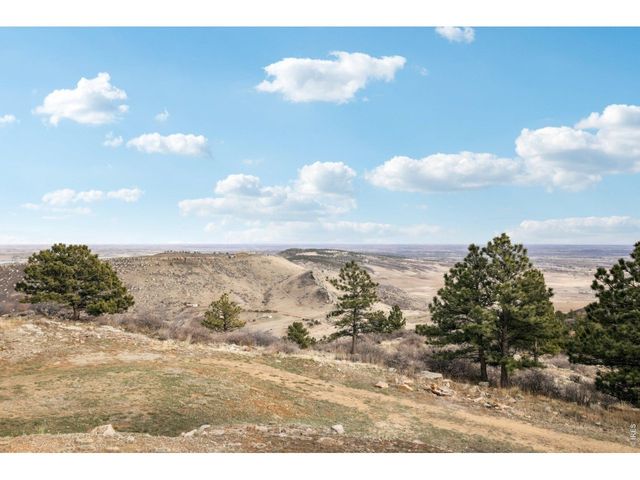 15757 Mossrock Ct, Longmont, CO 80503