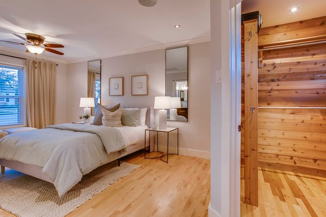 2415 Sunset Avenue, Dallas, TX 75211