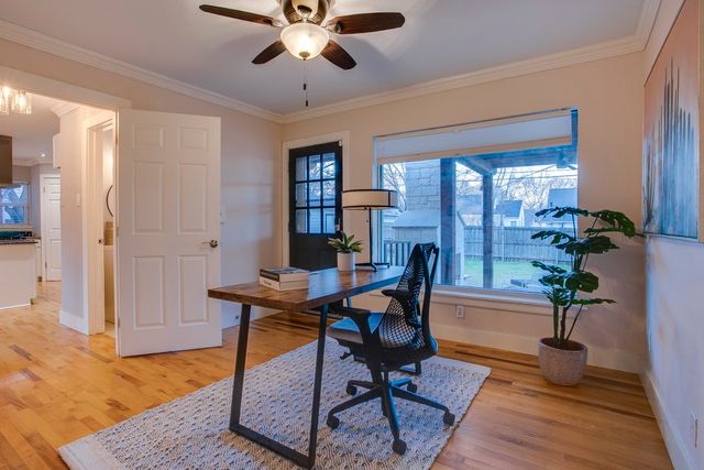 2415 Sunset Avenue, Dallas, TX 75211