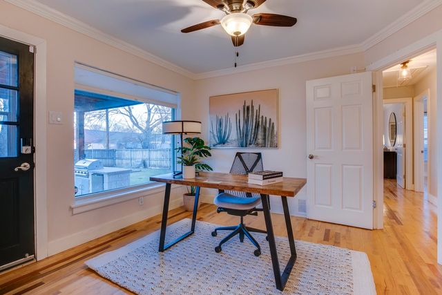 2415 Sunset Avenue, Dallas, TX 75211