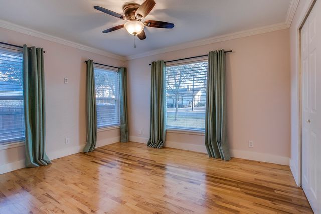 2415 Sunset Avenue, Dallas, TX 75211