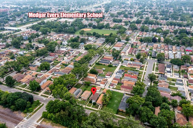 9648 S Eggleston Avenue, Chicago, IL 60628